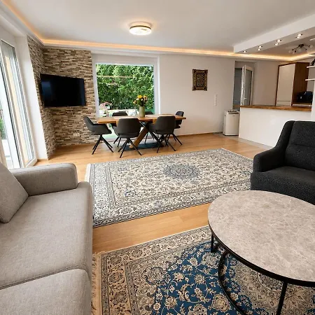 Haus Mit Whirlpool, Garten & Wintergarten Bei Wien Apartament Strasshof an der Nordbahn